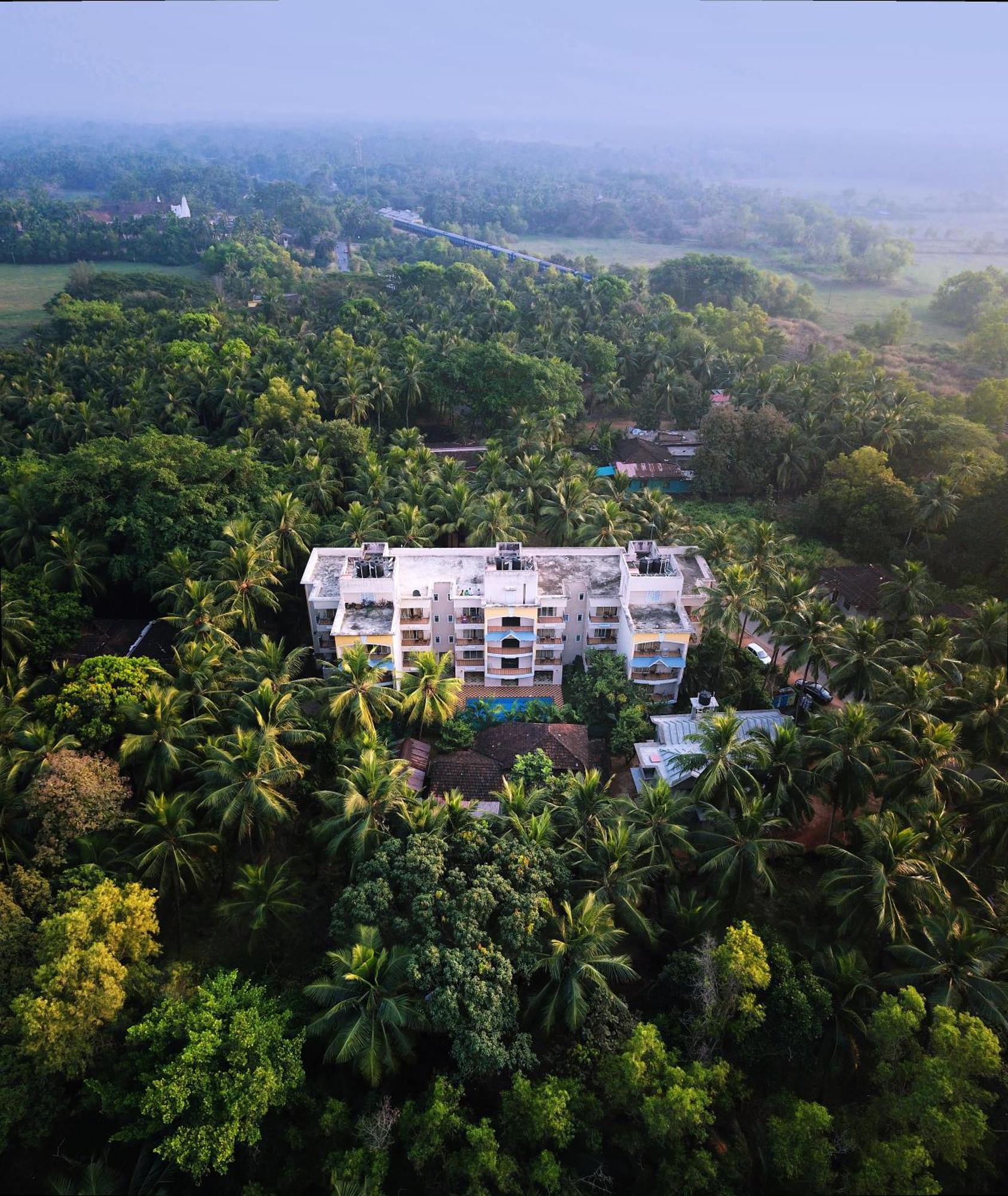 Treehouse Blue Hotel & Serviced Apartments Majorda Kültér fotó