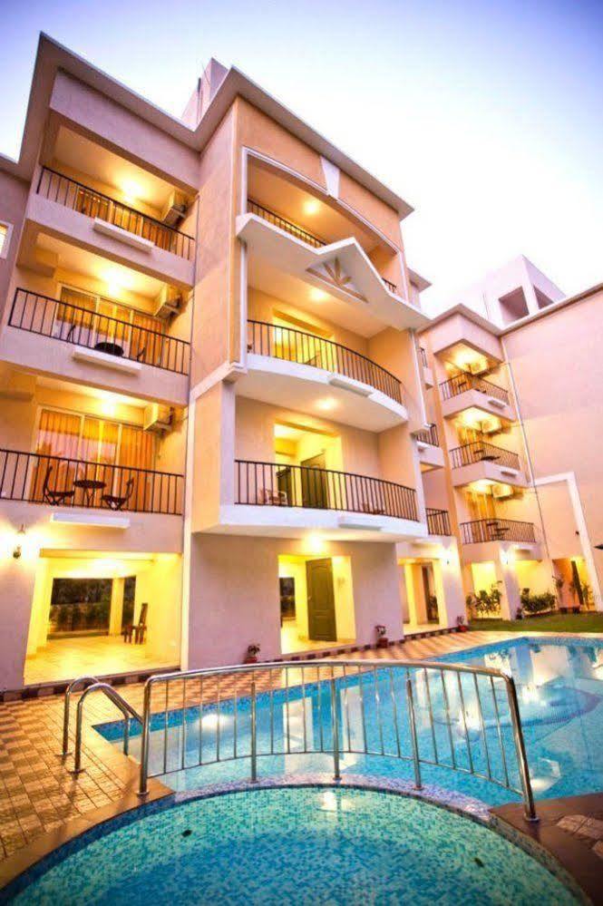 Treehouse Blue Hotel & Serviced Apartments Majorda Kültér fotó